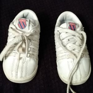 K-swiss toddler shoes size 5